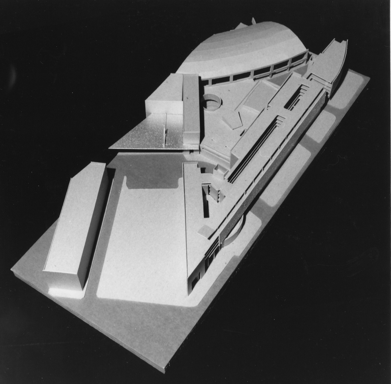 Barcelona Model – TRA_20